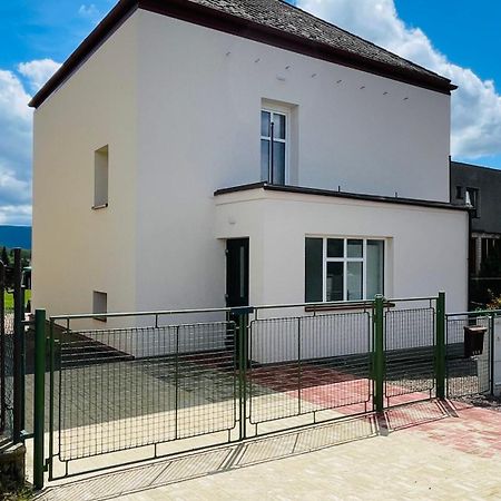 Apartmany Hvezdecka Broumov Zewnętrze zdjęcie