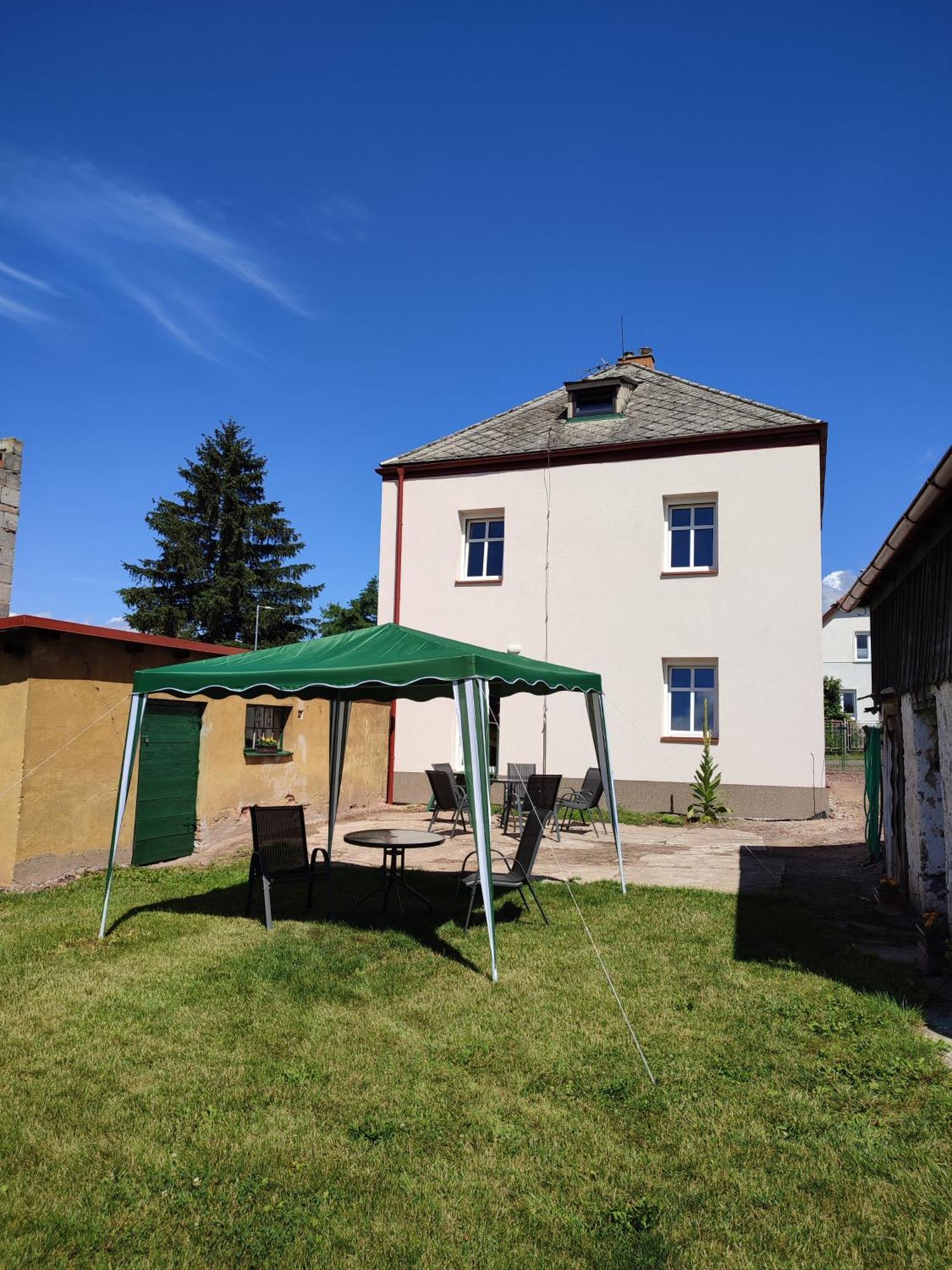 Apartmany Hvezdecka Broumov Zewnętrze zdjęcie